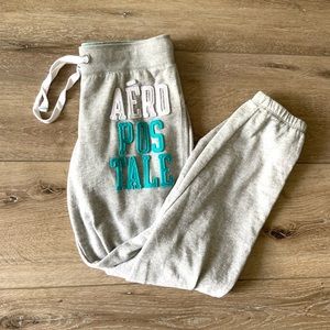 Aeropostale Women’s sweatpants